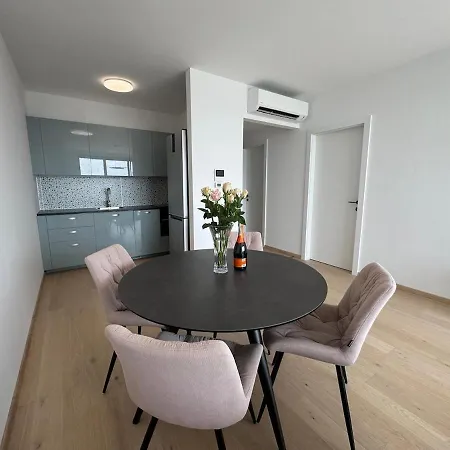 Eurovea Tower * Bratislava